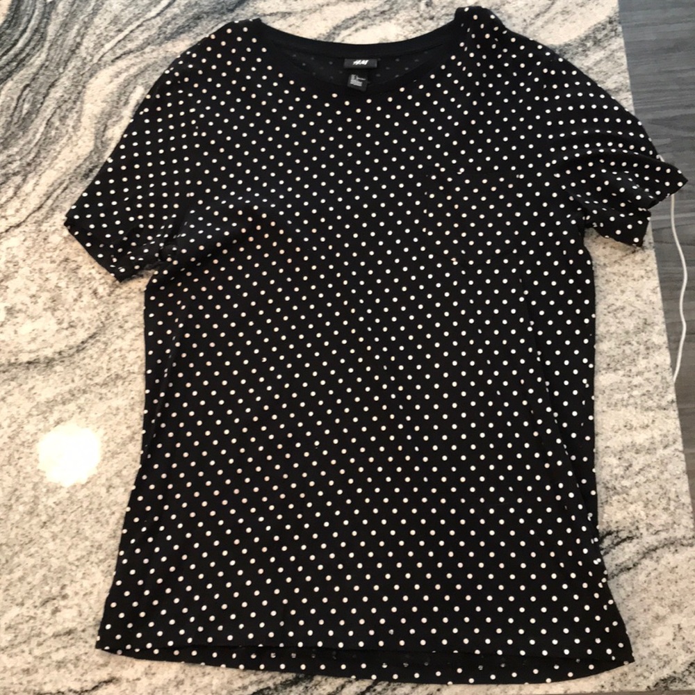 Men’s H&M polka dot tee